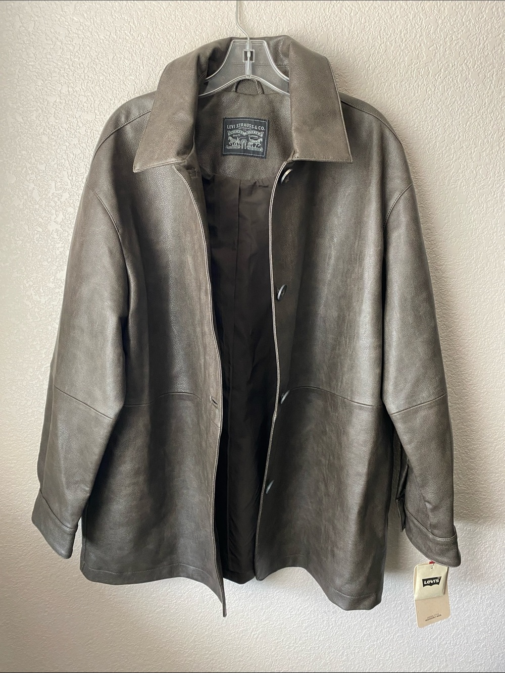 Levi's Women's Faux Leather Relaxed Vintage Look Blazer XL (ACTUAL PICTURE)